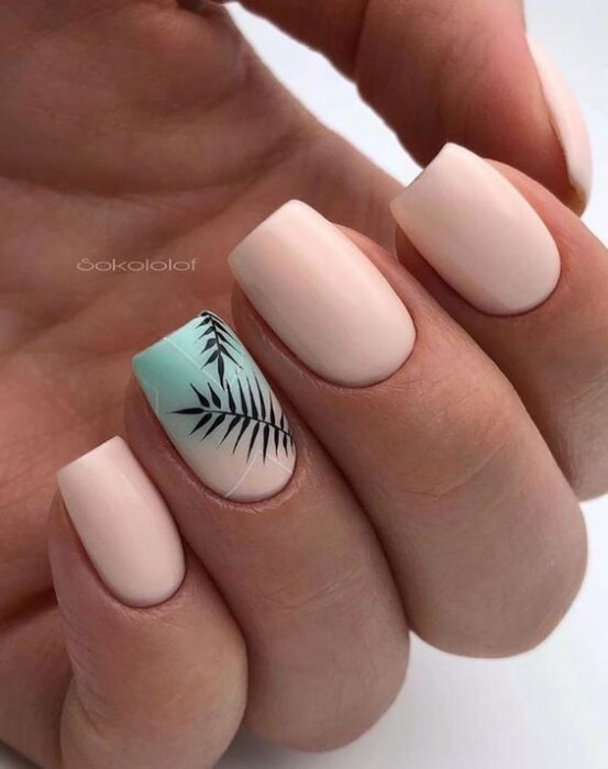 summer nail inspo