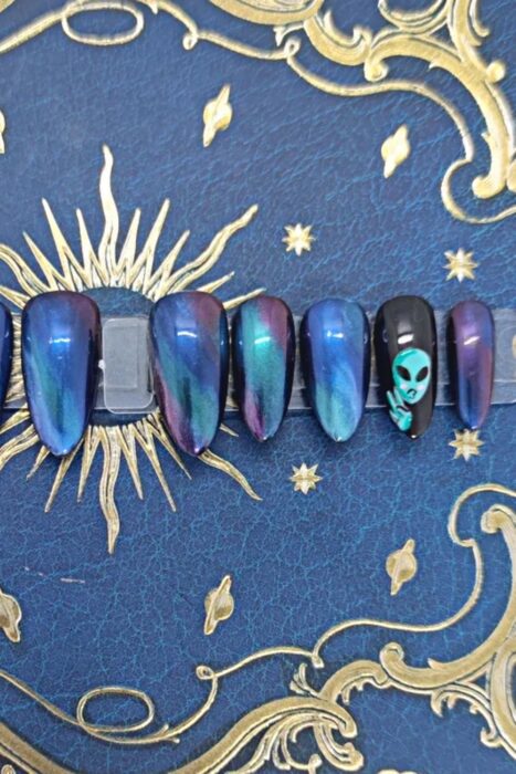 alien nail