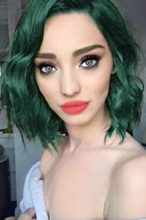 green hair