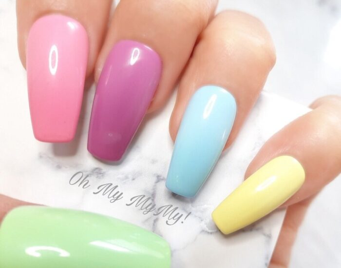 pastel nails