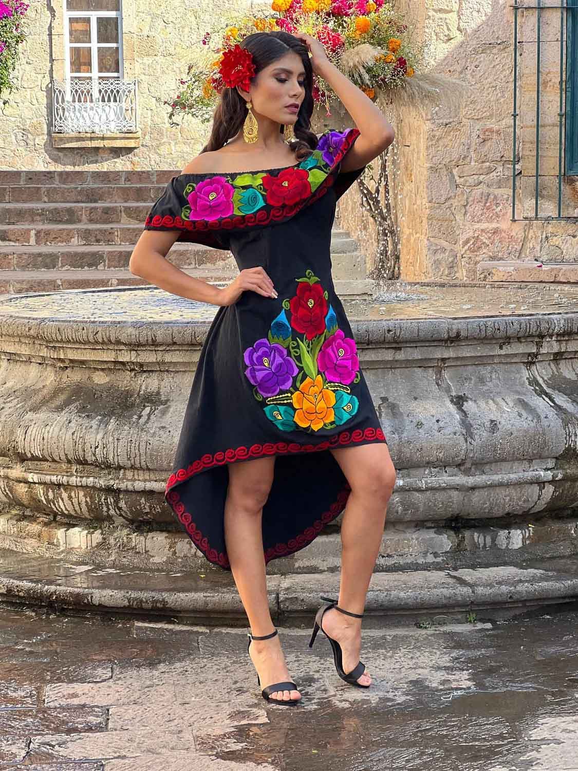 Mexican party women's outfit best sale